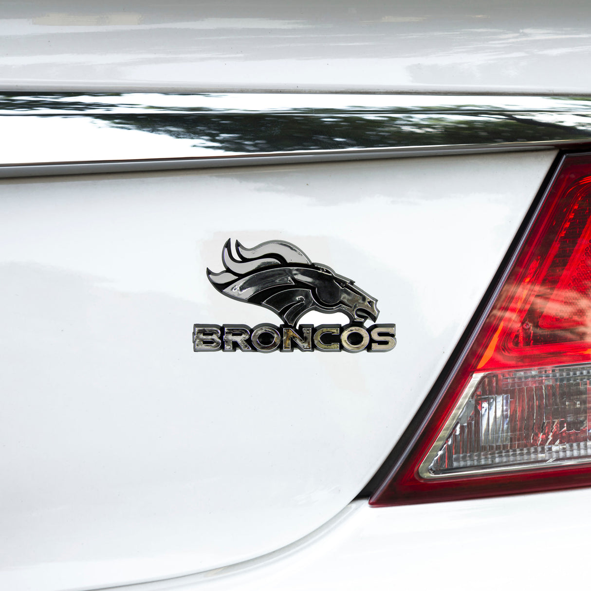 Fanmats Denver Broncos Molded Chrome Plastic Emblem, with Wordmark