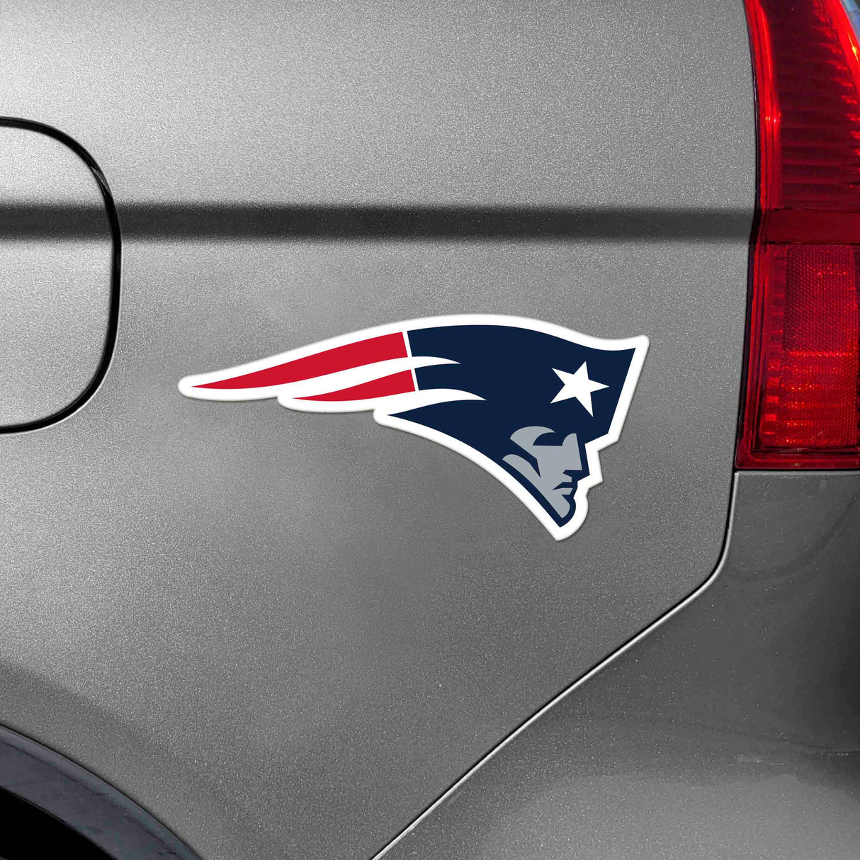 Fanmats New England Patriots Large Team Logo Magnet 8.7" x 8.3" Fan Gear NFL New England Patriots