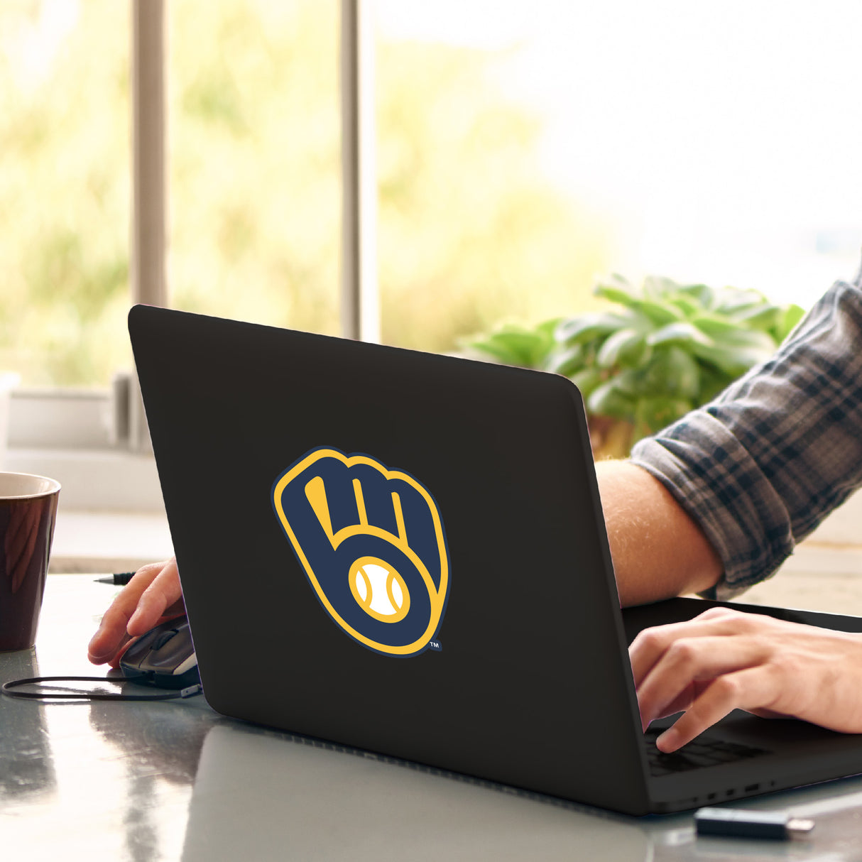 Fanmats Milwaukee Brewers Matte Decal Sticker