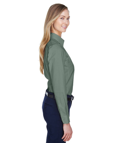 Devon & Jones Ladies' Crown Woven Collection™ Solid Broadcloth