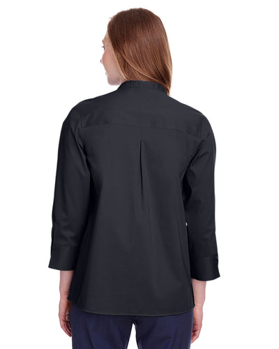Devon & Jones Ladies' Crown Collection™ Stretch Broadcloth 3/4 Sleeve Blouse