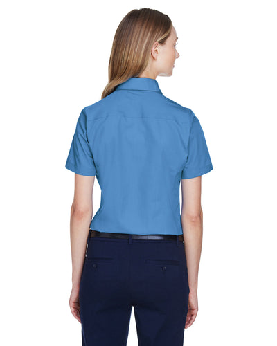 Devon & Jones Ladies' Crown Woven Collection™ Solid Broadcloth Short-Sleeve Shirt