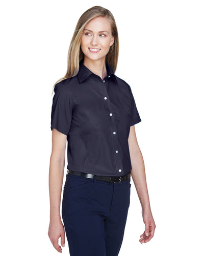 Devon & Jones Ladies' Crown Woven Collection™ Solid Broadcloth Short-Sleeve Shirt