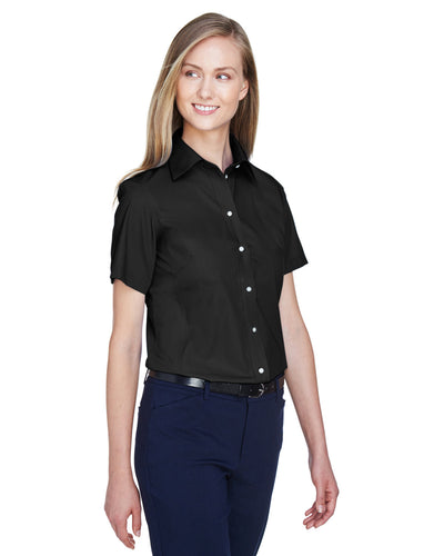 Devon & Jones Ladies' Crown Woven Collection™ Solid Broadcloth Short-Sleeve Shirt
