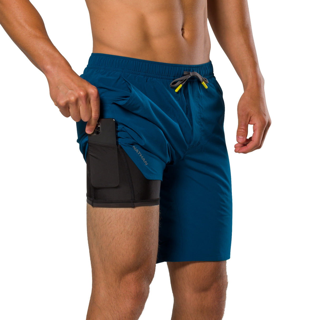 Nathan Men's Essential 9" 2.0 Shorts Men's Apparel shorts