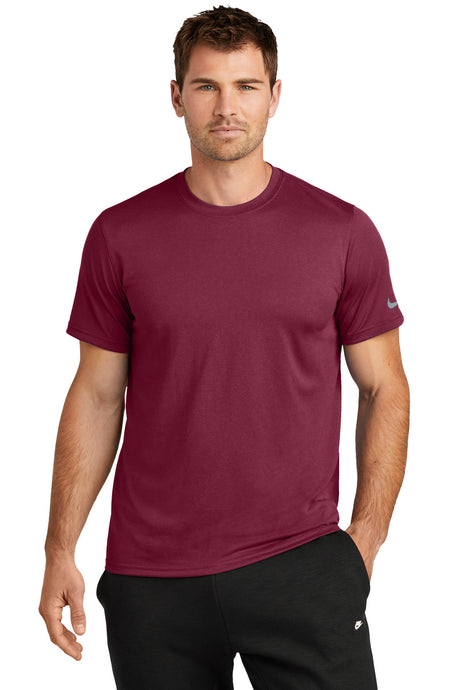 Nike Men's Swoosh Sleeve rLegend Tee Shirt. NKDX8730
