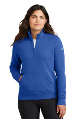 Nike Women's Club Fleece Sleeve Swoosh 1/2 Zip. NKDX6720