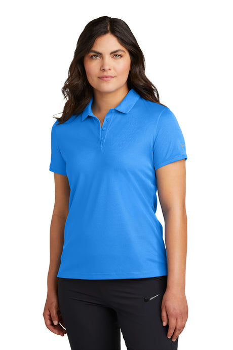 Nike Women's Victory Solid Polo. NKDX6685 Nike