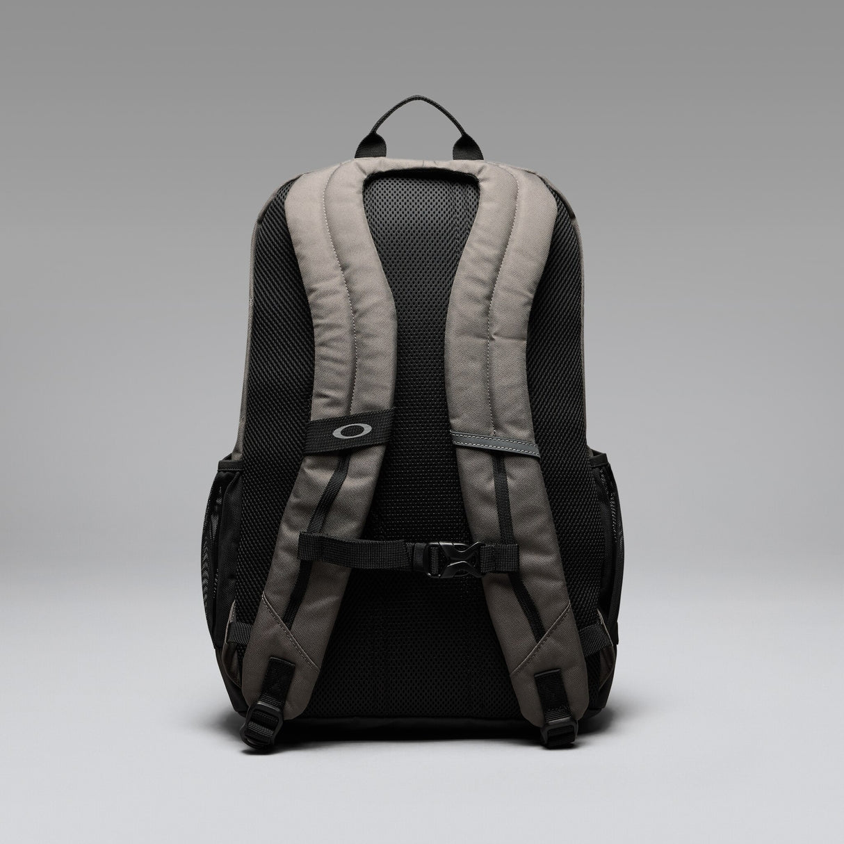 Oakley Spark Traverse Backpack-6