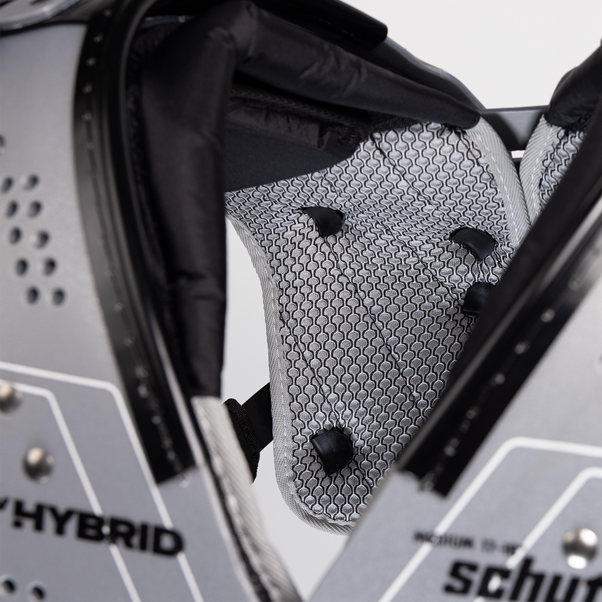 Schutt XV Hybrid Skill Adult Shoulder Pads Schutt