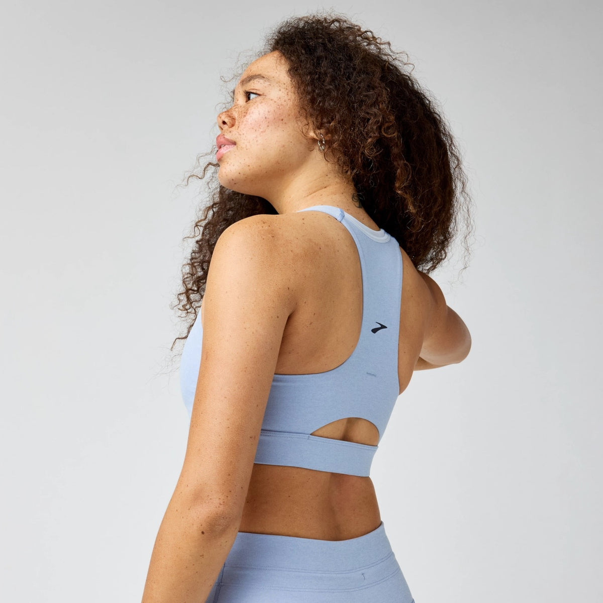 Brooks Women's Luxe Pocket Bra-2