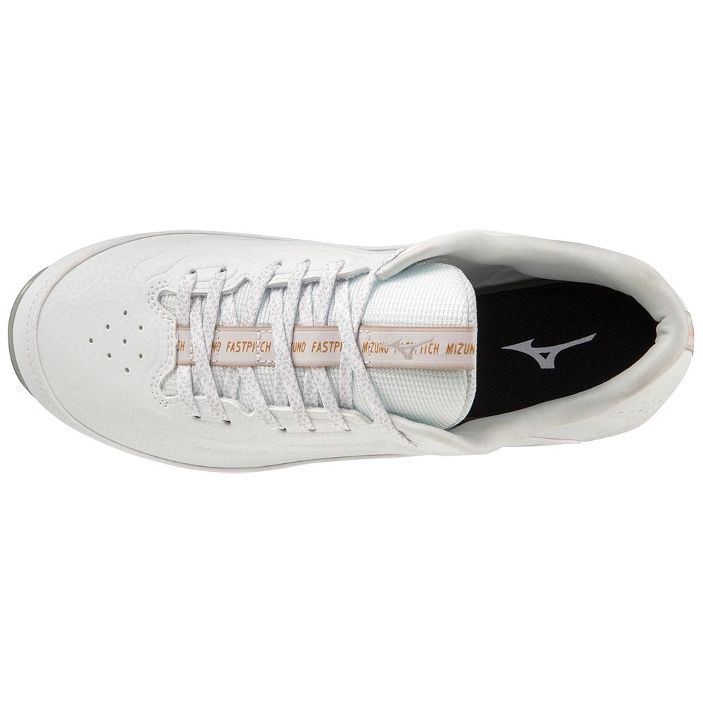 Mizuno 9-Spike Swift 8 Low Women's Metal Softball Cleat Mizuno