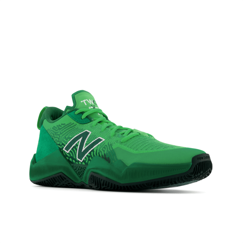 New Balance Men's TWO WXY Low Basketball Shoe - BB2WXYLI