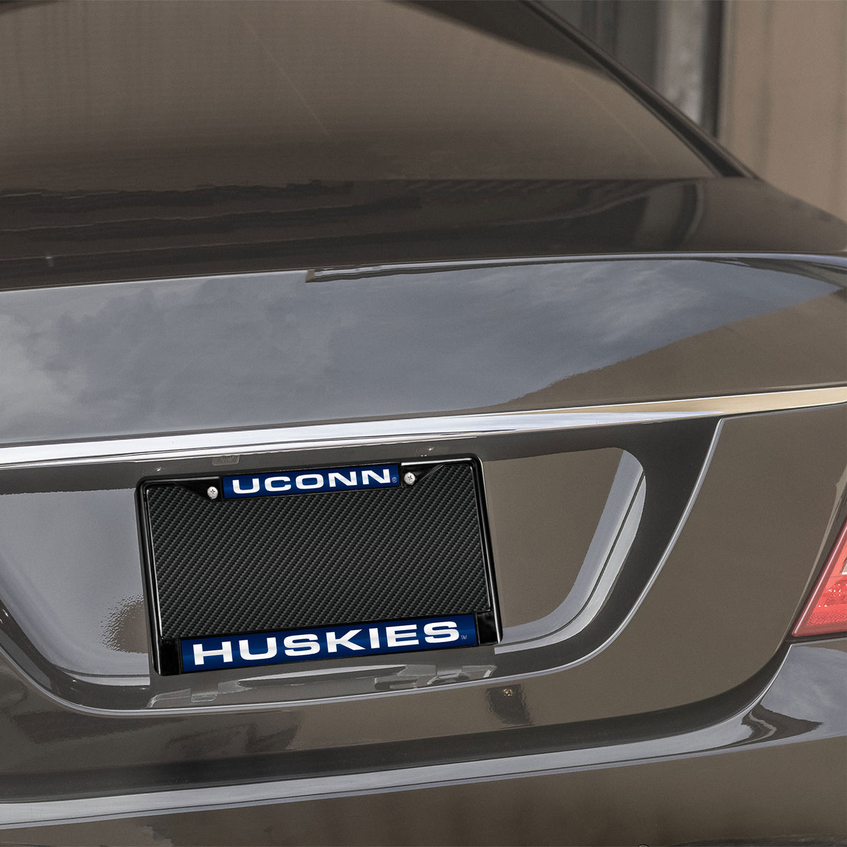 NCAA Connecticut Huskies - UCONN Laser Cut Black Chrome License Plate Frame Fan Gear NCAA Connecticut Huskies