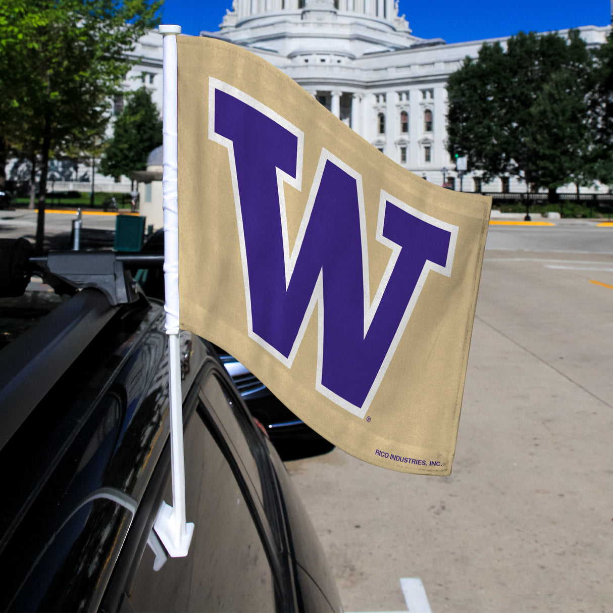 NCAA Washington Huskies Car Flag Fan Gear NCAA Washington Huskies