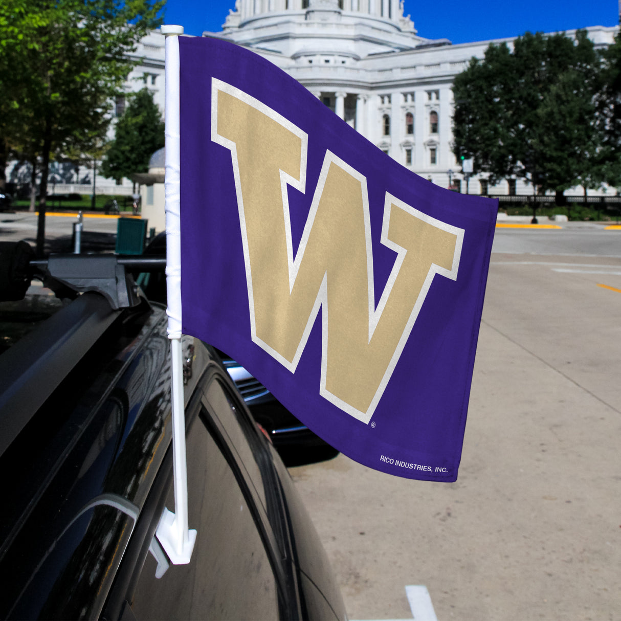 NCAA Washington Huskies Car Flag Fan Gear NCAA Washington Huskies