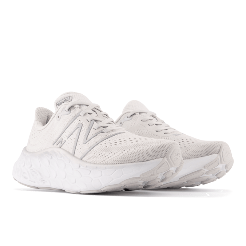 New Balance Women's Fresh Foam X More V4 Running Shoe - WMORNC4 New Balance