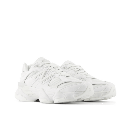 New Balance Youth Girls 9060 Walking Shoe - GC9060LL New Balance