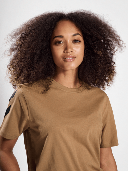 Hummel Men's Legacy Chevron T-Shirt Hummel