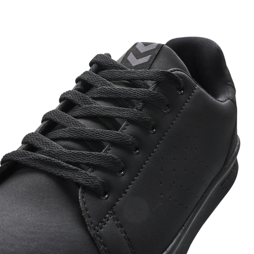 Hummel Men's Busan Synth. Nubuck Casual Shoe Hummel