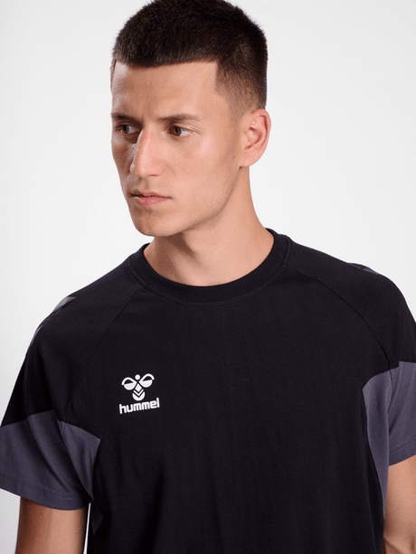 Hummel Men's Travel Short Sleeve T-Shirt Hummel