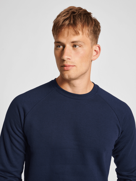 Hummel Men's Red Classic Sweatshirt Hummel