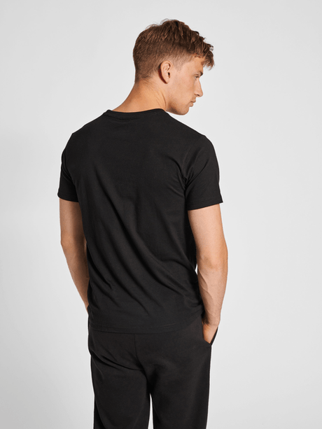 Hummel Men's Red Basic Short Sleeve T-Shirt Hummel