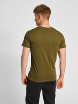 Hummel Men's Red Basic Short Sleeve T-Shirt Hummel