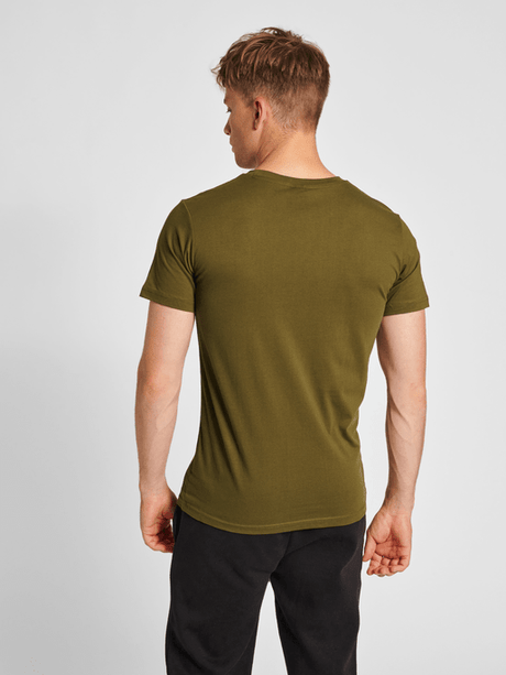 Hummel Men's Red Basic Short Sleeve T-Shirt Hummel