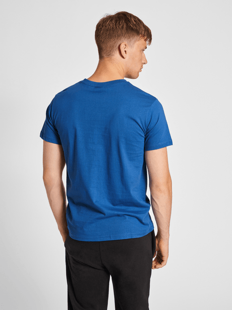 Hummel Men's Red Basic Short Sleeve T-Shirt Hummel