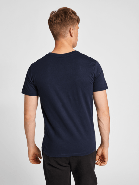 Hummel Men's Red Basic Short Sleeve T-Shirt Hummel