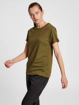 Hummel Women's Red Basic Short Sleeve T-Shirt Hummel
