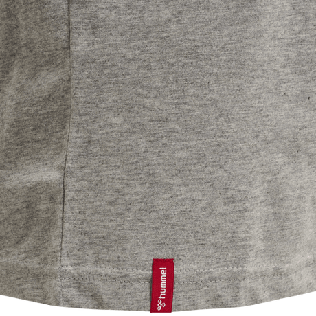 Hummel Youth Red Basic Short Sleeve T-Shirt Hummel