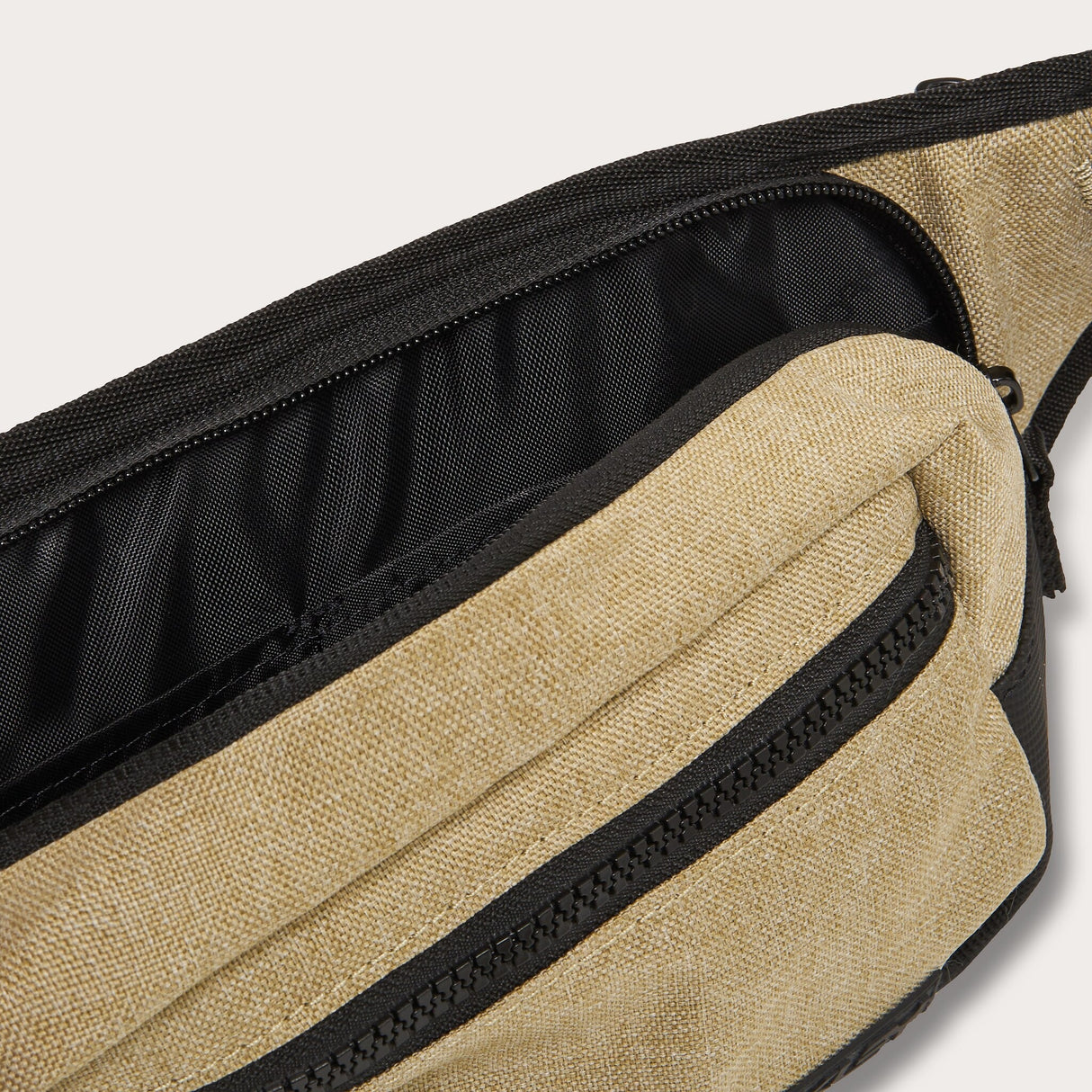 Oakley Transit Belt Bag-2