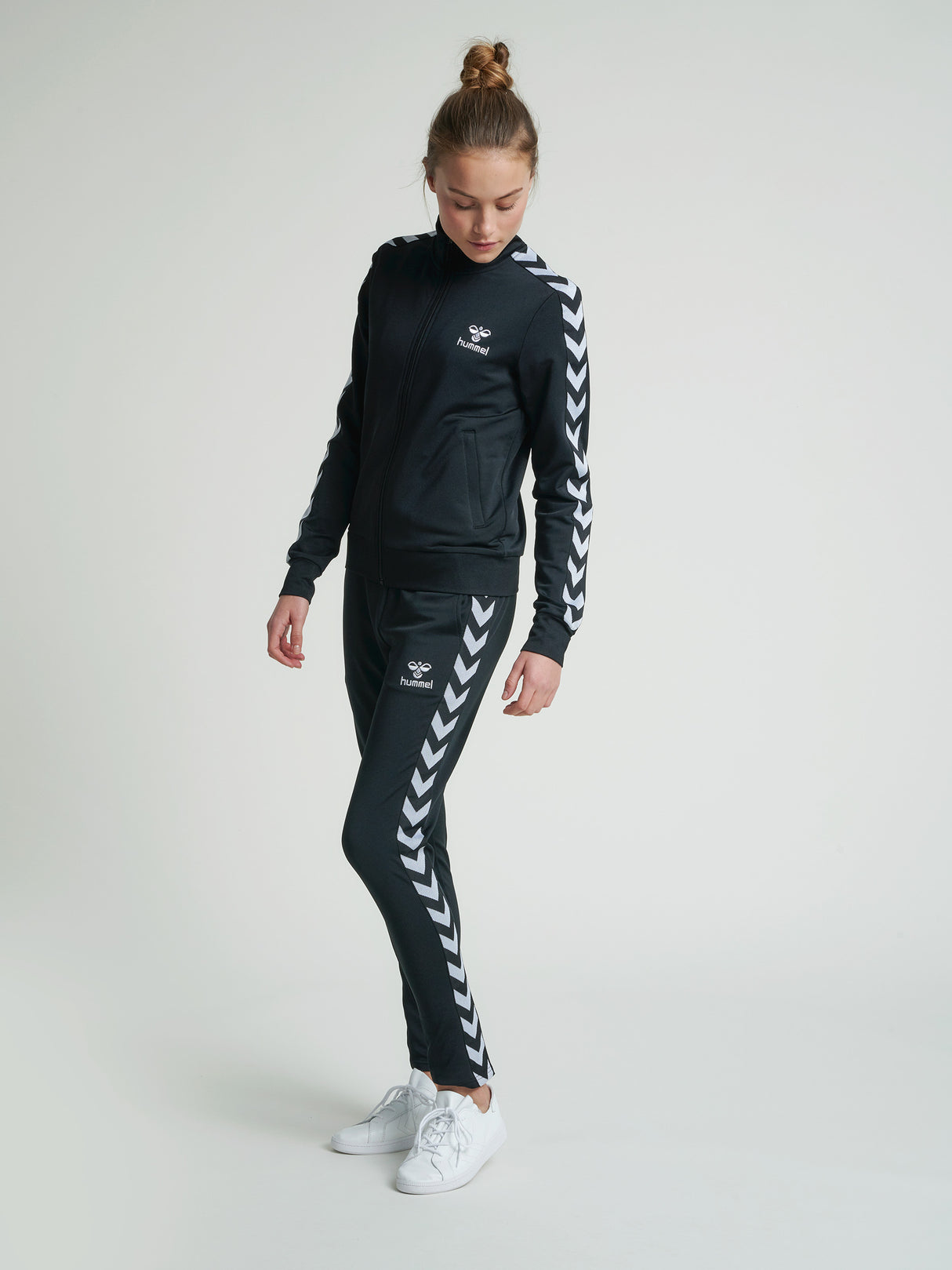 Hummel Women's Nelly 2.0 Tapered Pants Hummel