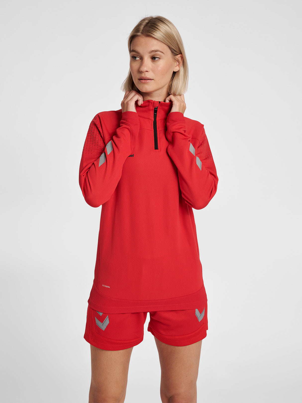 Hummel Women's Lead Half Zip Hummel