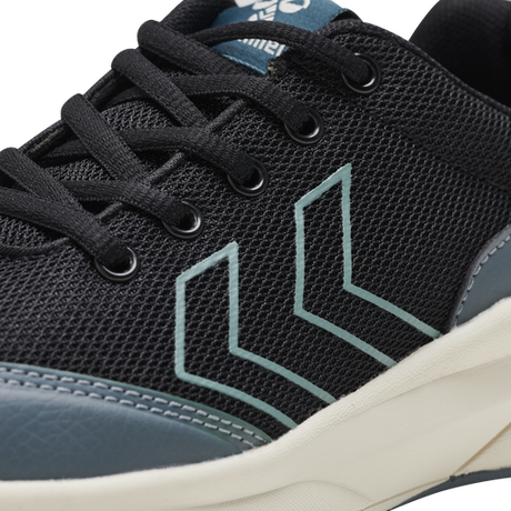 Hummel Youth Reach 250 Recycled Lace Trainers Hummel