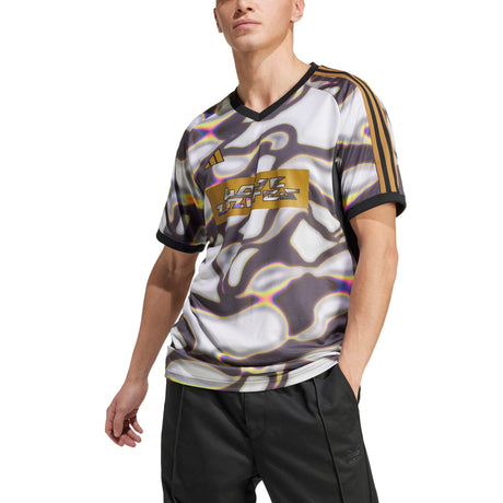 230609646.jpg