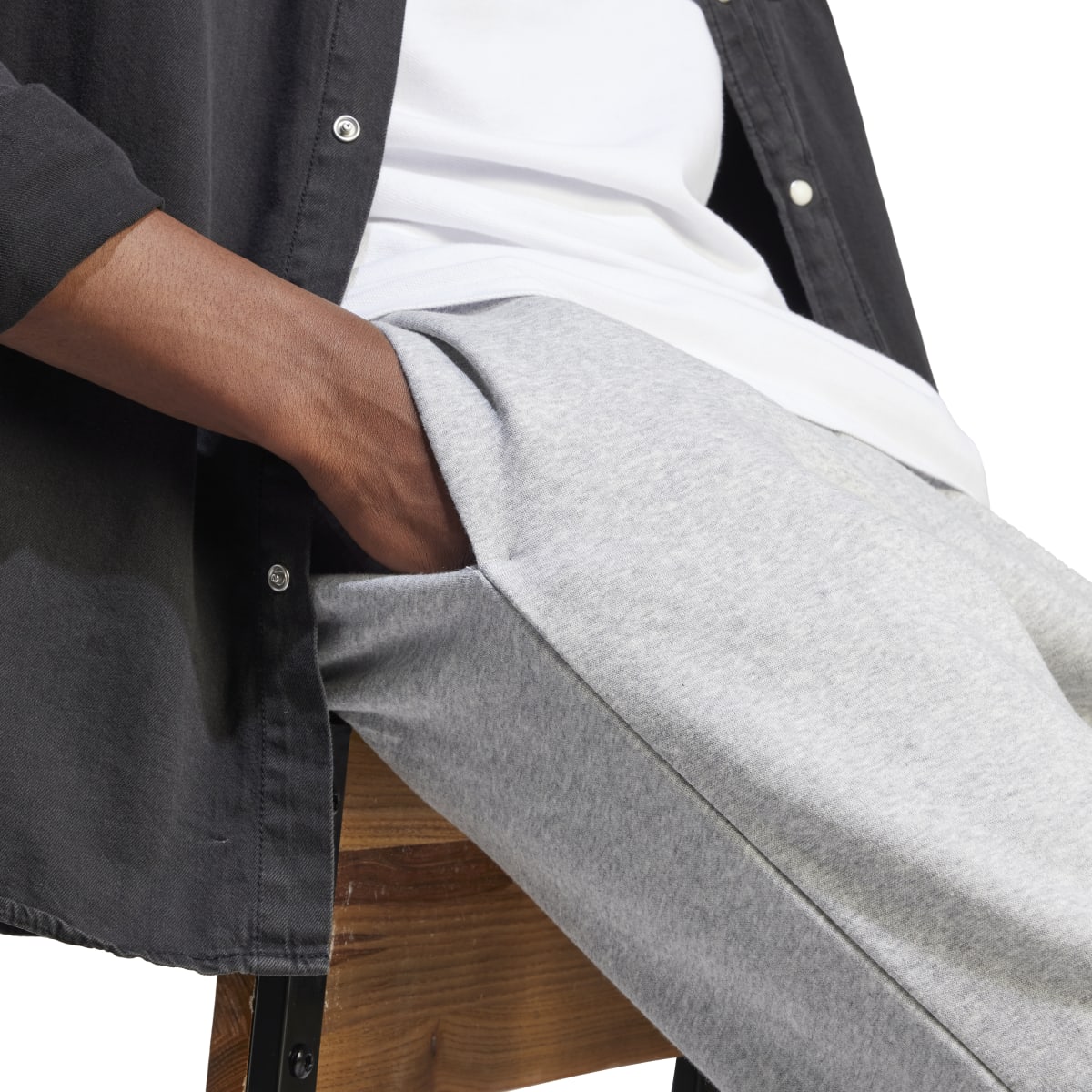 adidas Men's Essentials Fleece Tapered Cuff Big Logo Joggers Tall Mens Apparel Pants & Sweatpants