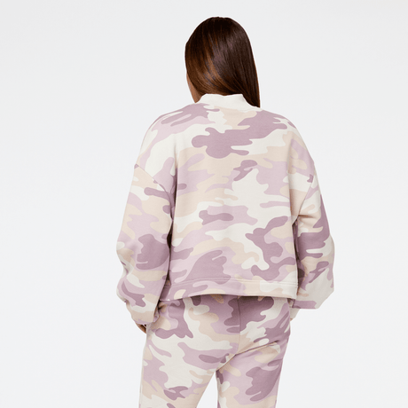 New Balance Women's Athletics Fashion Print Fleece Womens Apparel Sweatshirts & Fleece