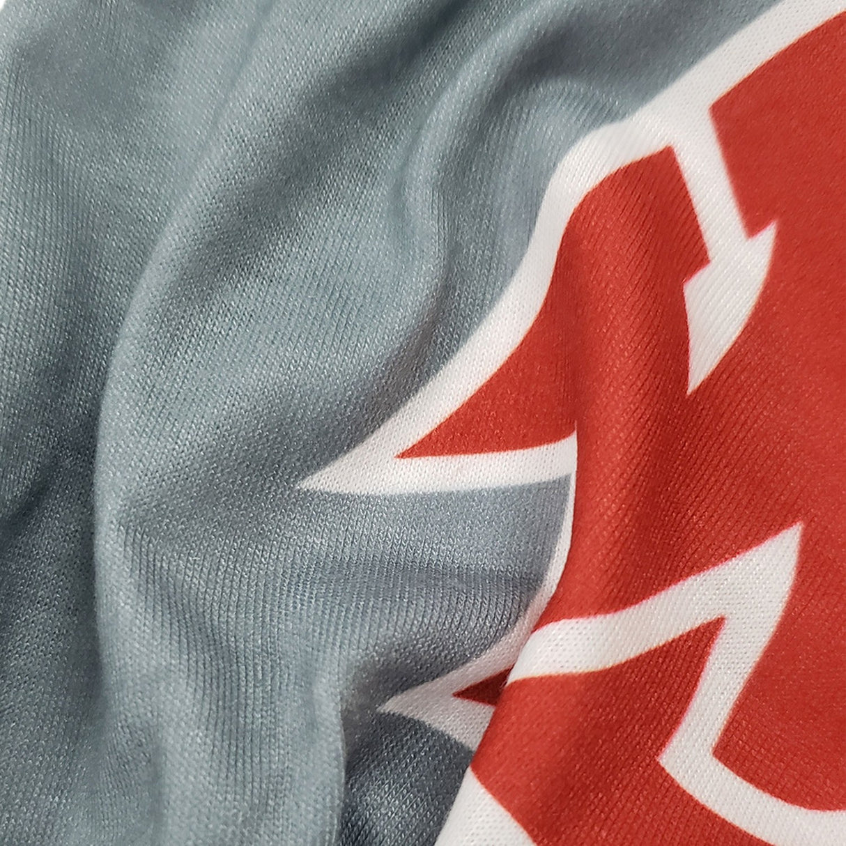 Fanmats Iowa Hawkeyes Printed Head Rest Cover Set - 2 Pieces Fan Gear NCAA Iowa Hawkeyes