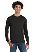 District Men's   Perfect Tri   Long Sleeve Tee