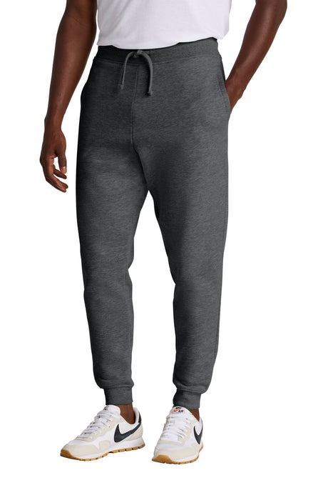 District Men's   V.I.T.  Fleece Jogger DT6107