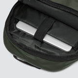 Oakley The Freshman Skate Backpack Unisex Accessories Bags & Backpacks