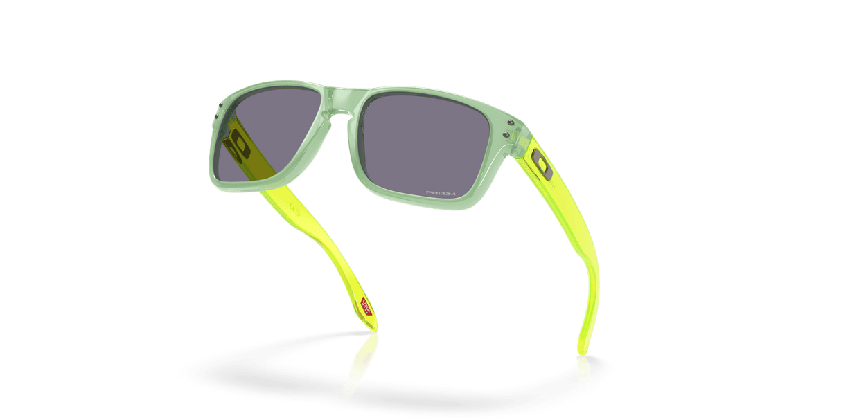 273181896.png