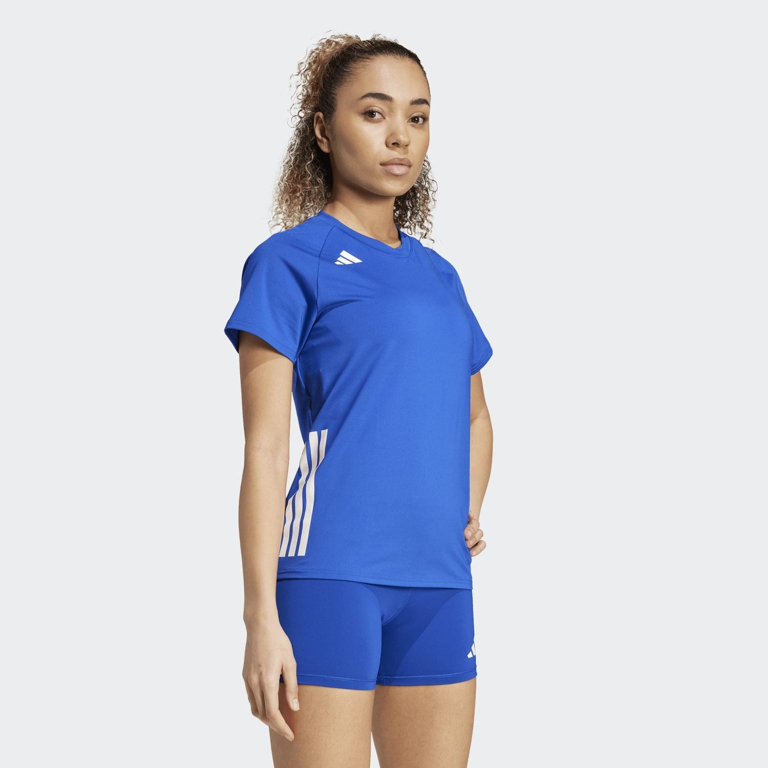 アディダス Adidas 【 Hilo Jersey Womens Women 】 ファッション レディースファッション トップス Tシャツ カットソー adidas Women's Hilo Short Sleeve Volleyball Jersey – League