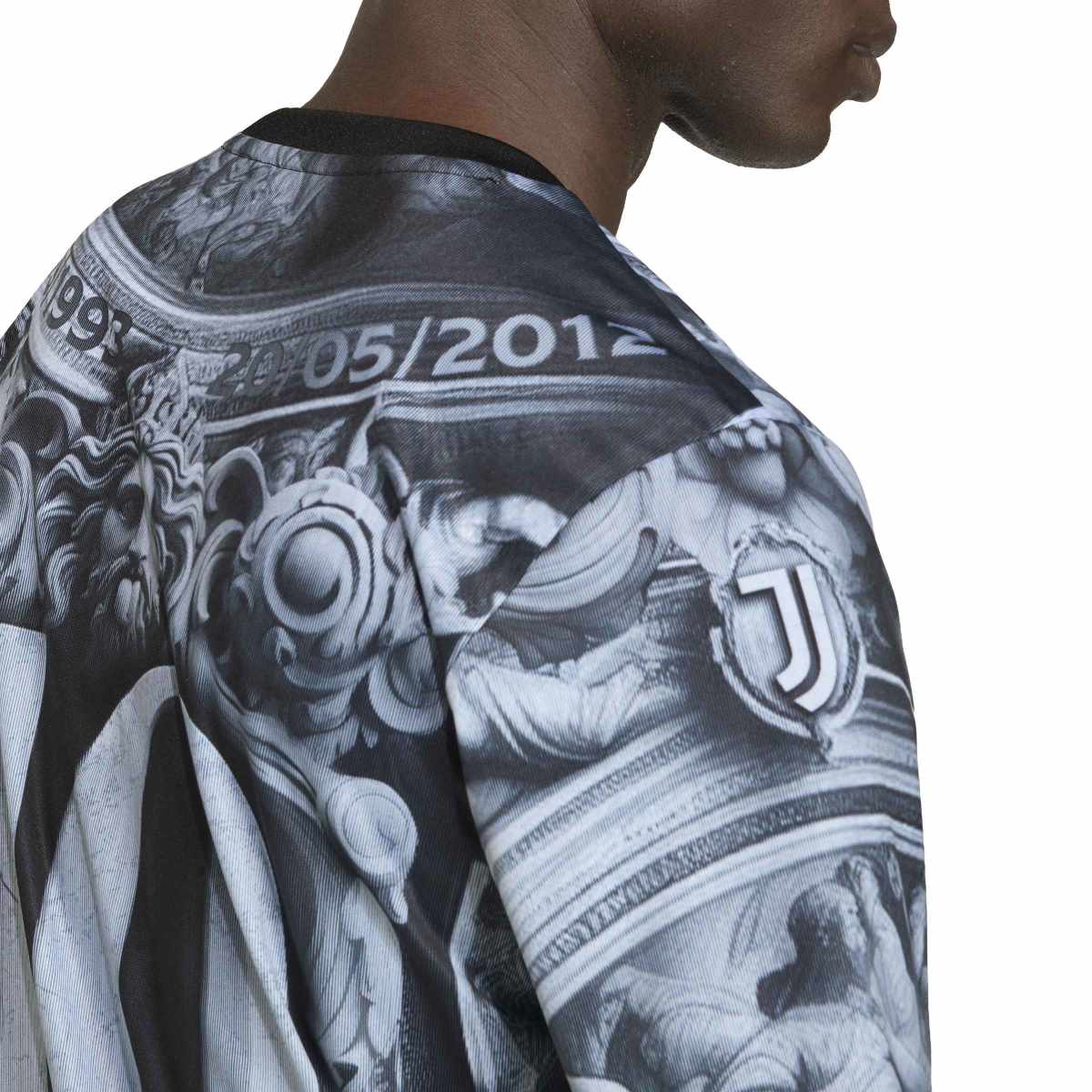 adidas Men's Juventus 25/26 Pre-Match Jersey-5