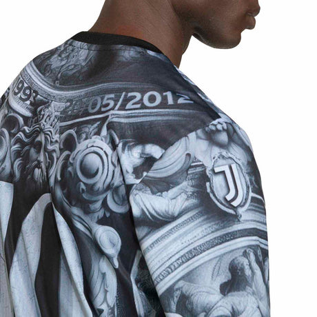 adidas Men's Juventus 25/26 Pre-Match Jersey-5