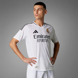 287805736.webp