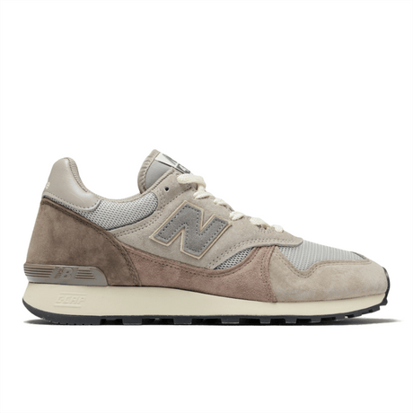 New Balance Men's AURALEE x NB 475 Shoe